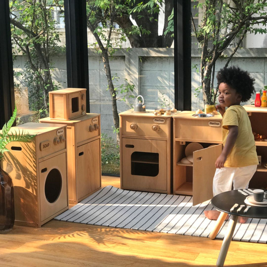 Play Kitchen Sink
